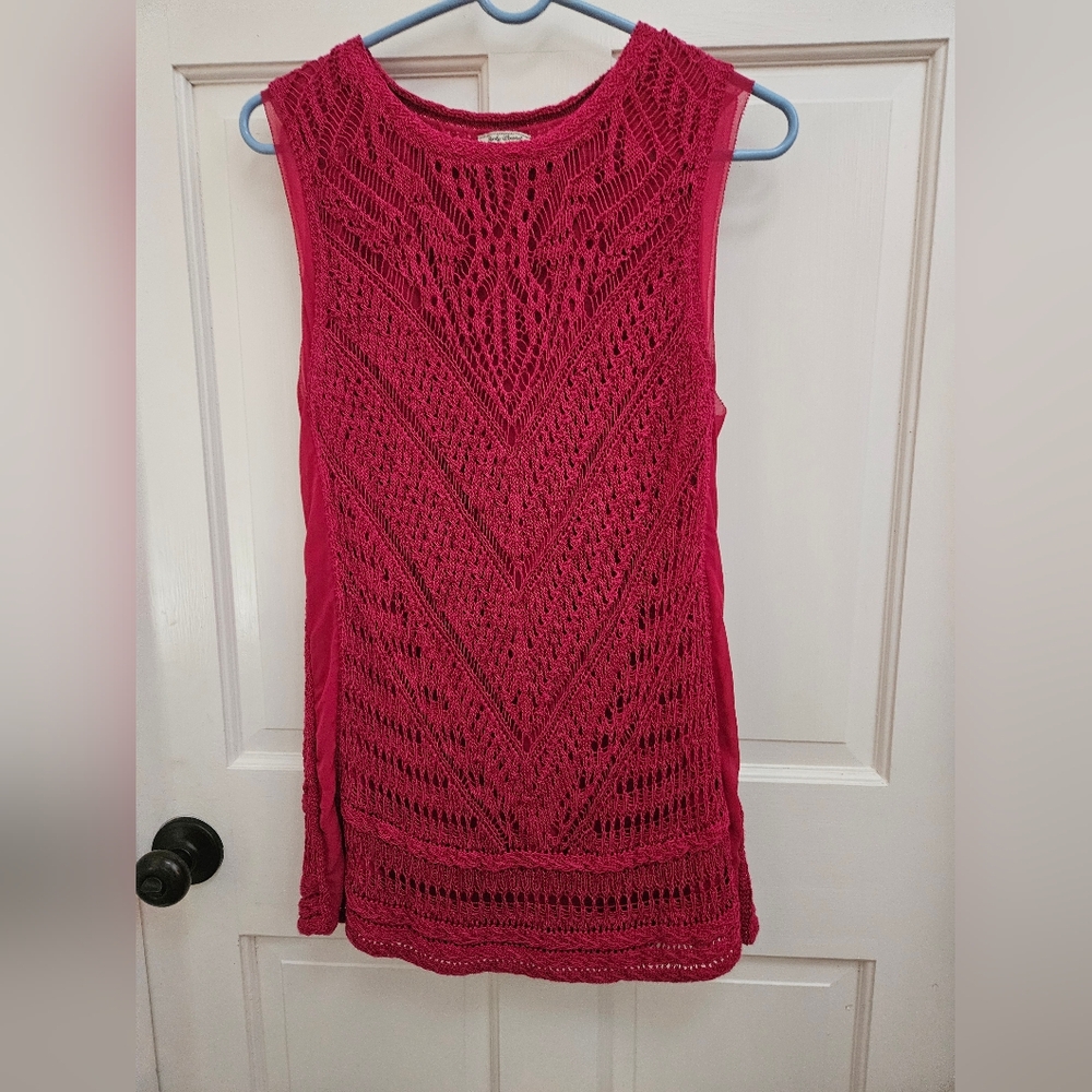 Lucky Brand Raspberry pink crocheted top size L